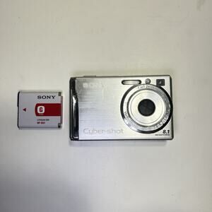 Sony Cyber-shot DSC-W90 8.1MP CCD Carl Zeiss Lens Compact Digital Camera *READ*